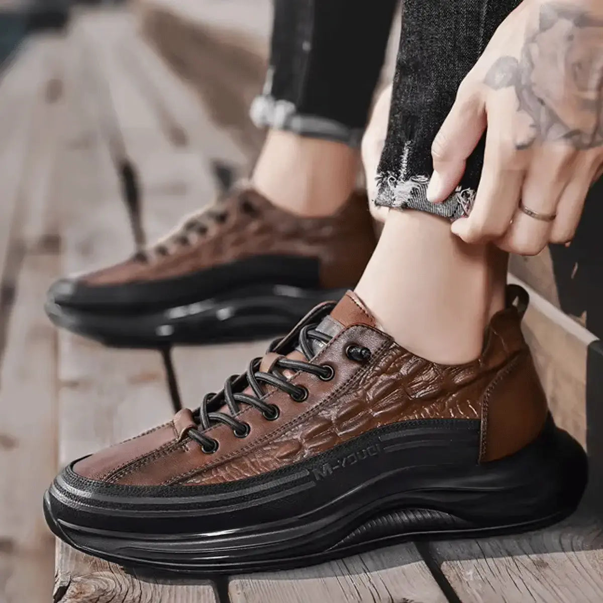 Drako® Men's Croc-Skin Sneakers