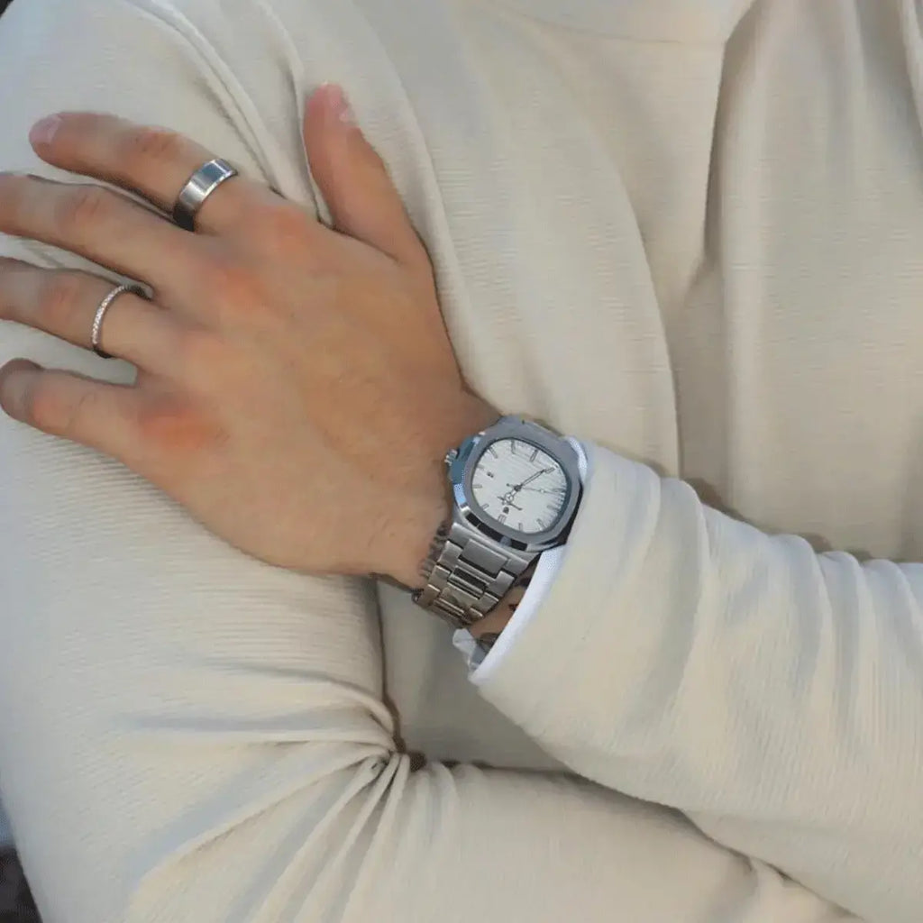 Herren Luxe Nautilus™ Uhr mit kostenlosem Armband-Set – Ein unschlagbares Angebot!